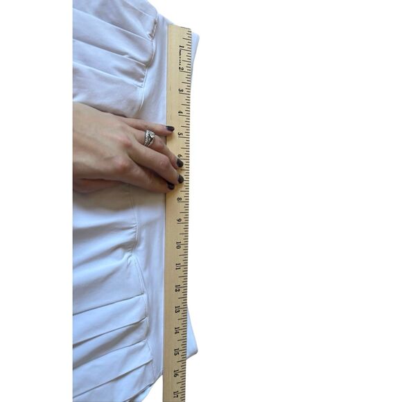 Lululemon Side Pleat High Rise Tennis White Skirt Skort size 10 White Athletic - Picture 8 of 12